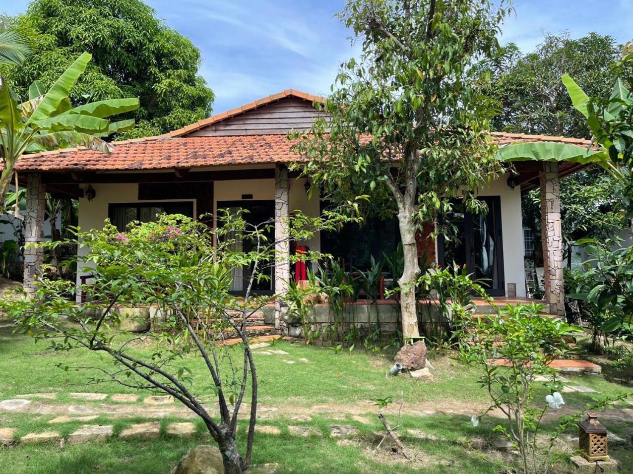 Freedom Beach Resort Phu Quoc Extérieur photo